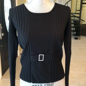 Long sleeve form fitting shirt